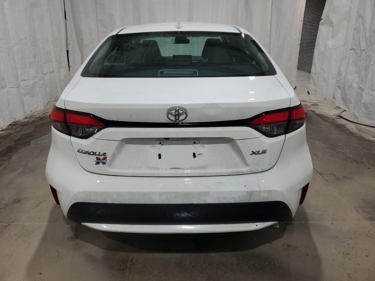 2022 Toyota Corolla - Image 6