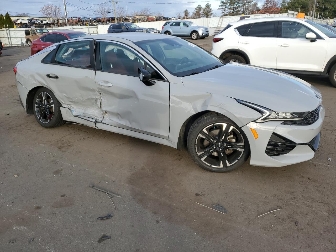 2021 Kia K5 - Image 4