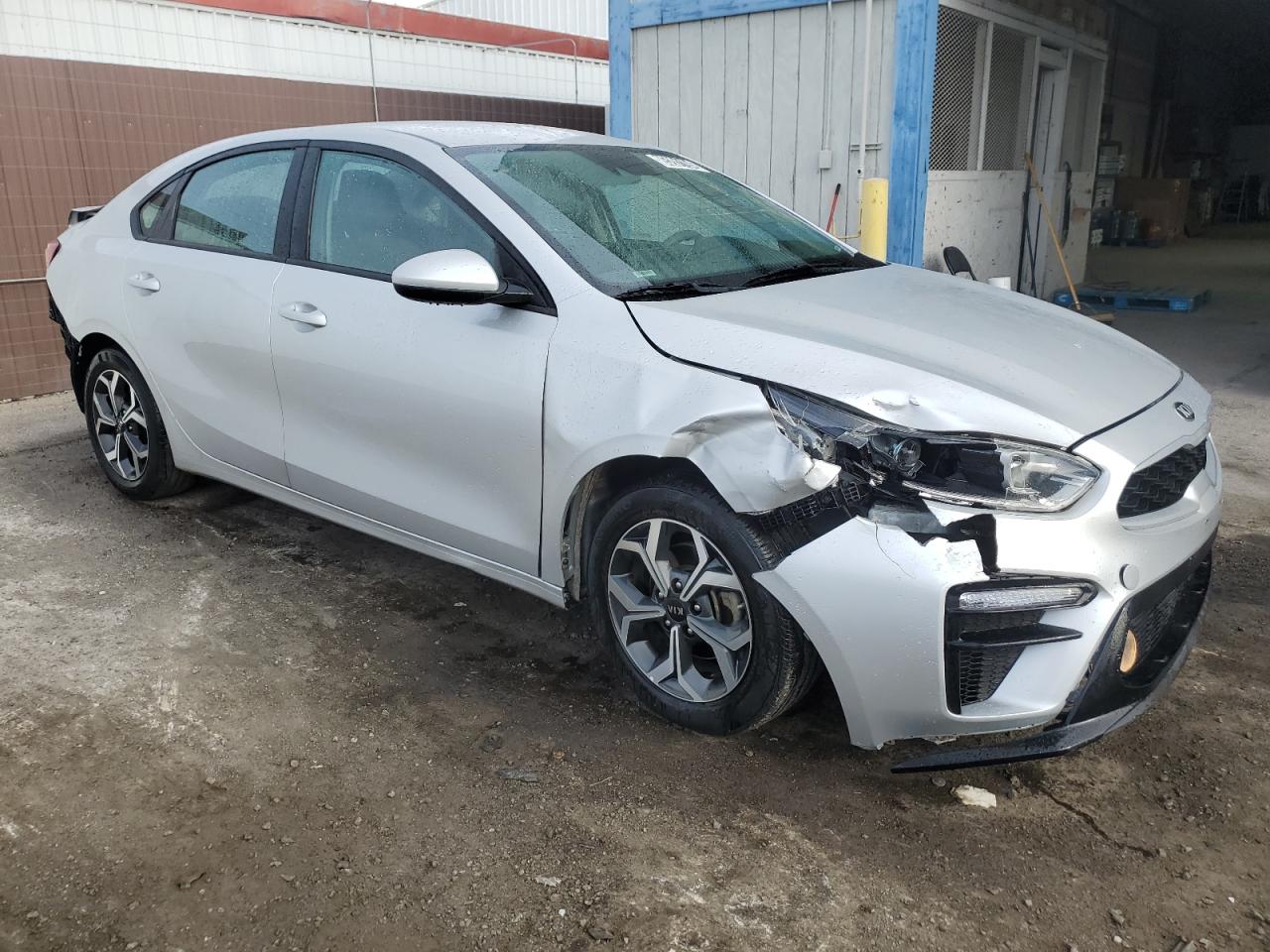 2021 Kia Forte - Image 4