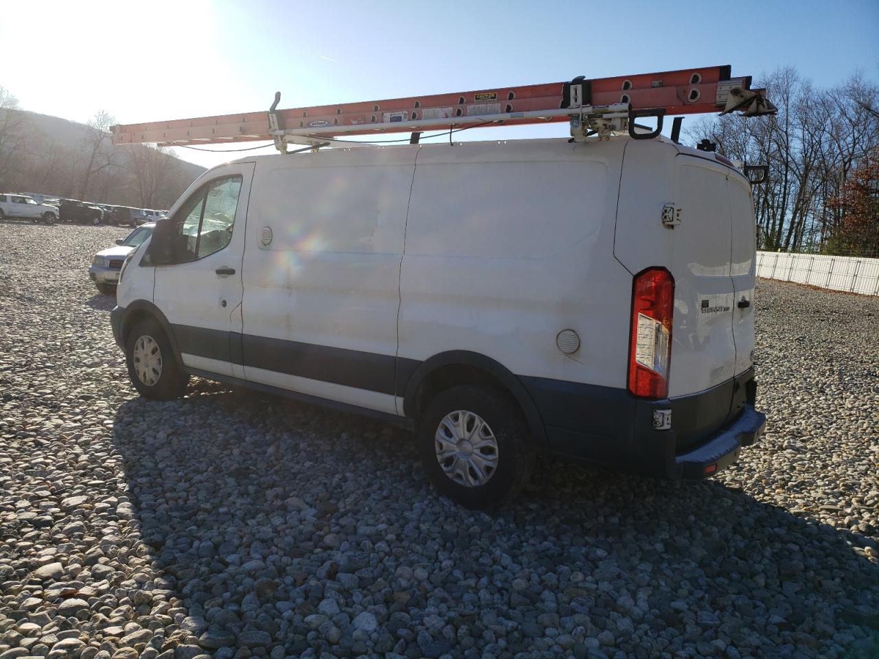 VIN 1FTYR1YM1GKB33144 2016 FORD TRANSIT no.2