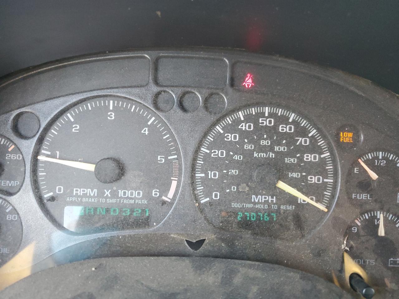 2000 Chevrolet Blazer - Image 9