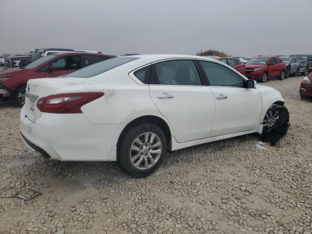  NISSAN ALTIMA 2018 Biały