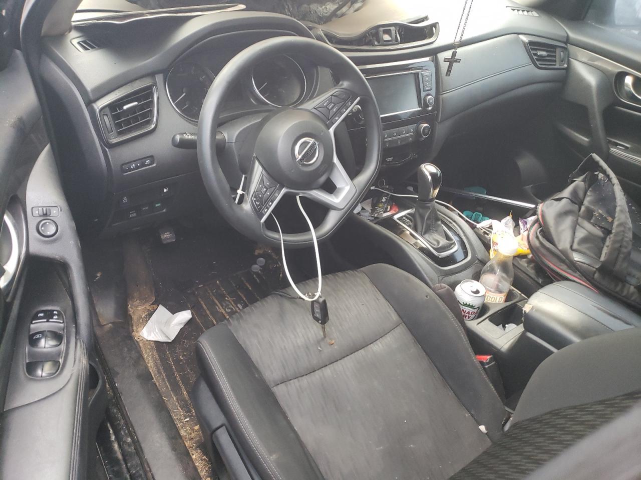 2018 Nissan Rogue - Image 8