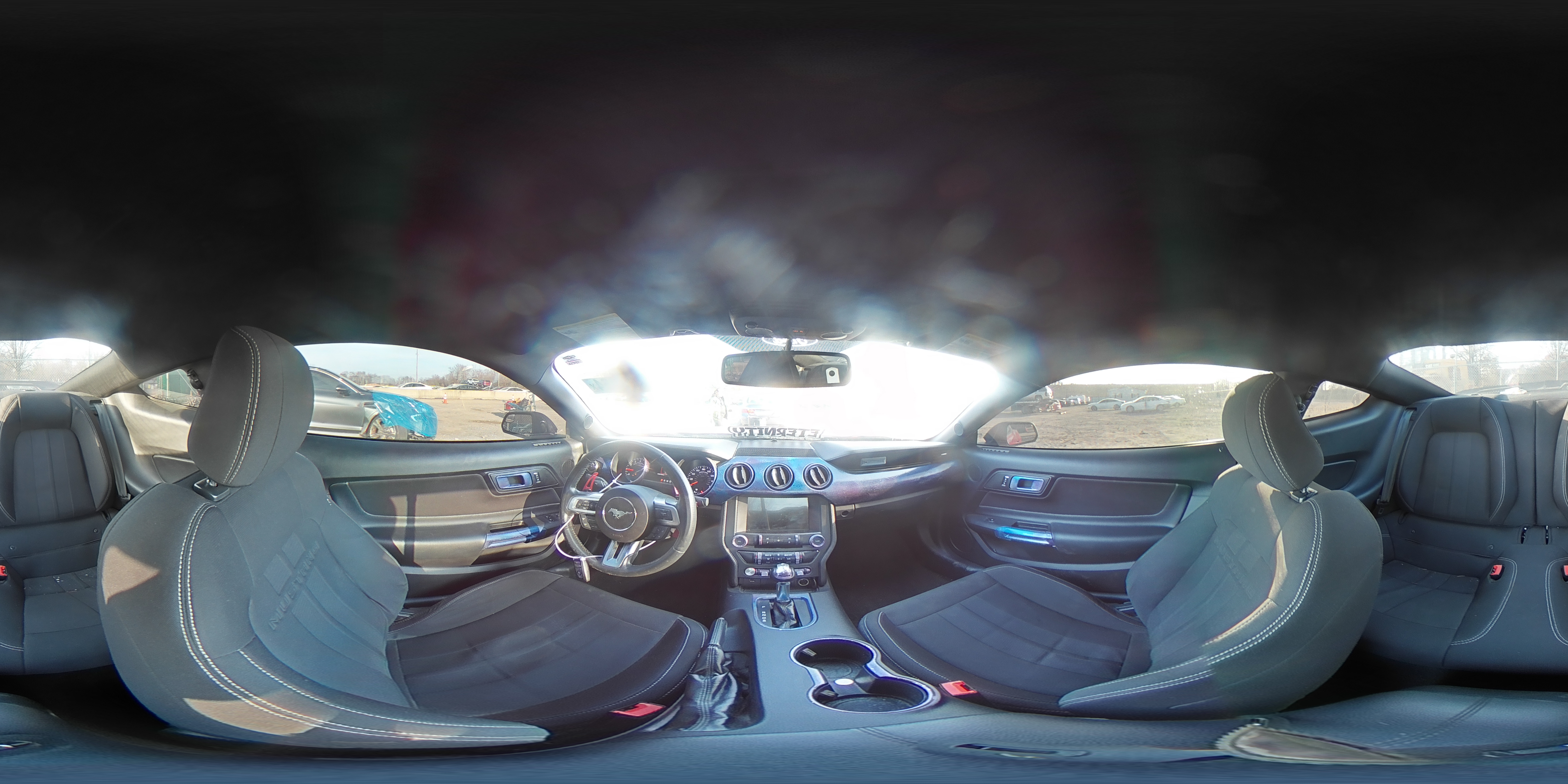 2018 Ford Mustang - Image 12