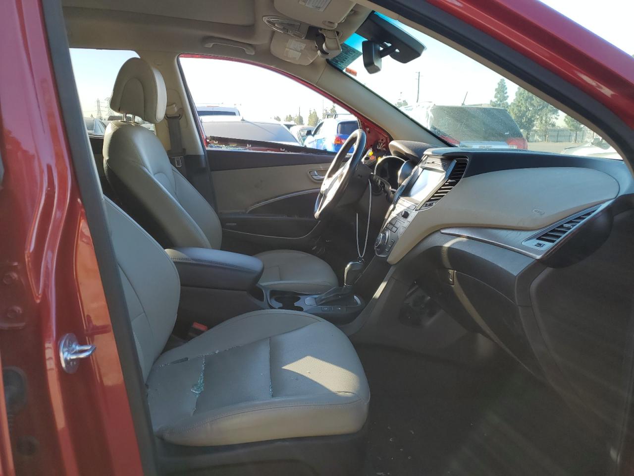 2017 Hyundai Santa Fe - Image 7