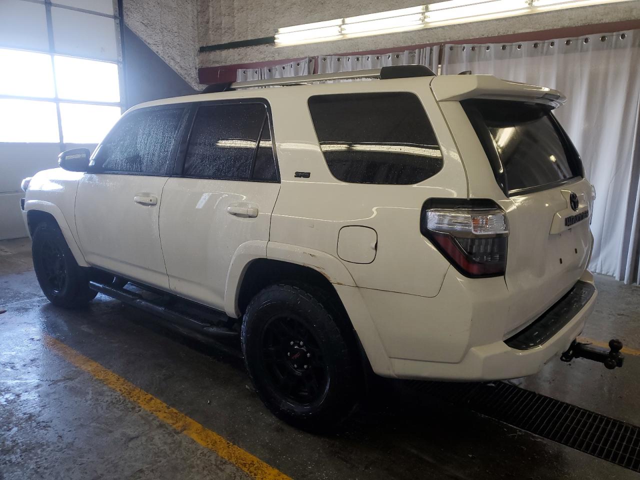 2021 Toyota 4Runner - Image 2