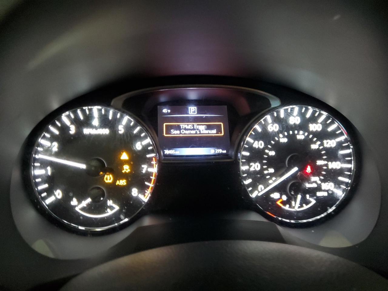 2017 Nissan Altima - Image 9