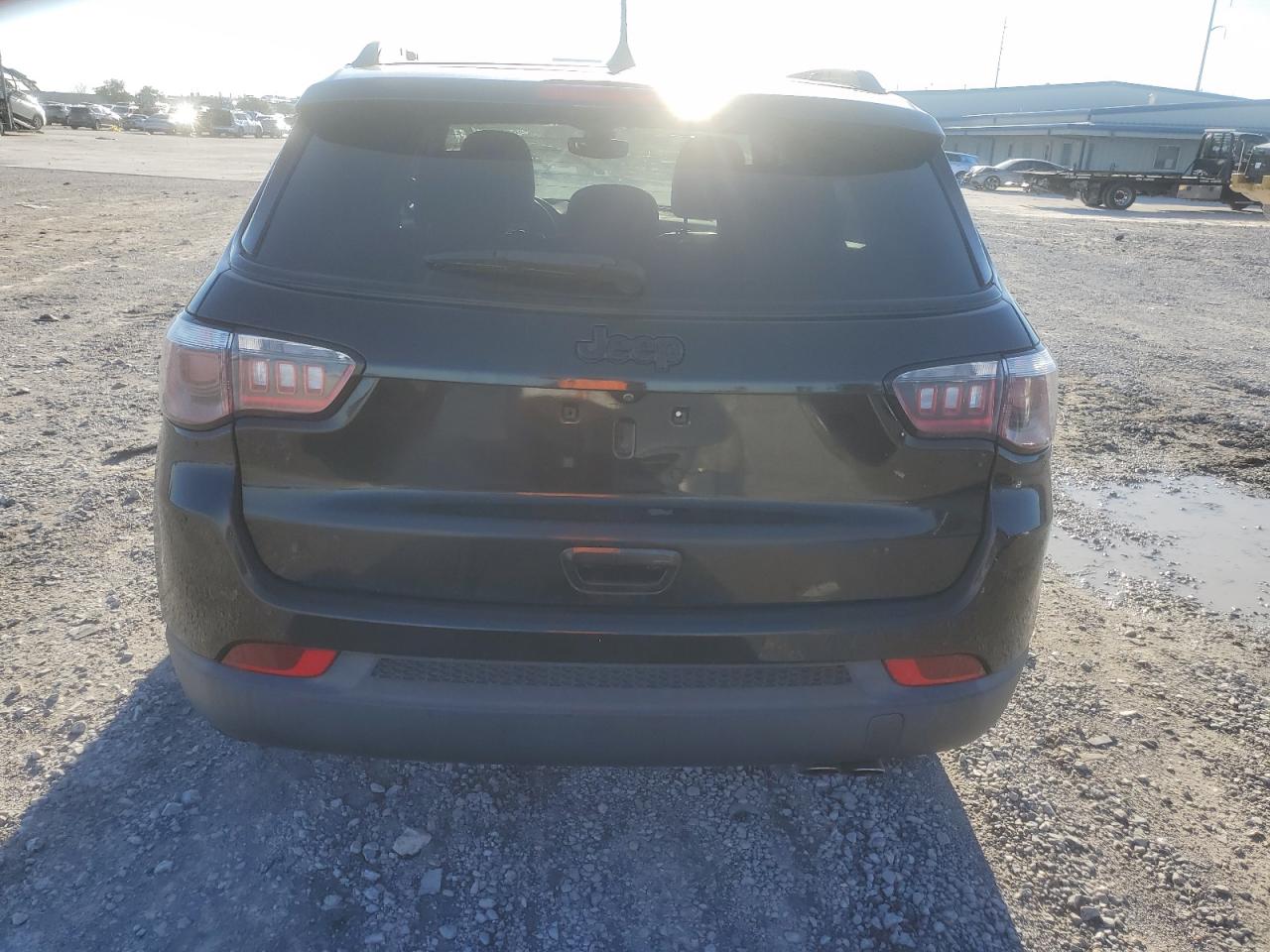2018 Jeep Compass - Image 6