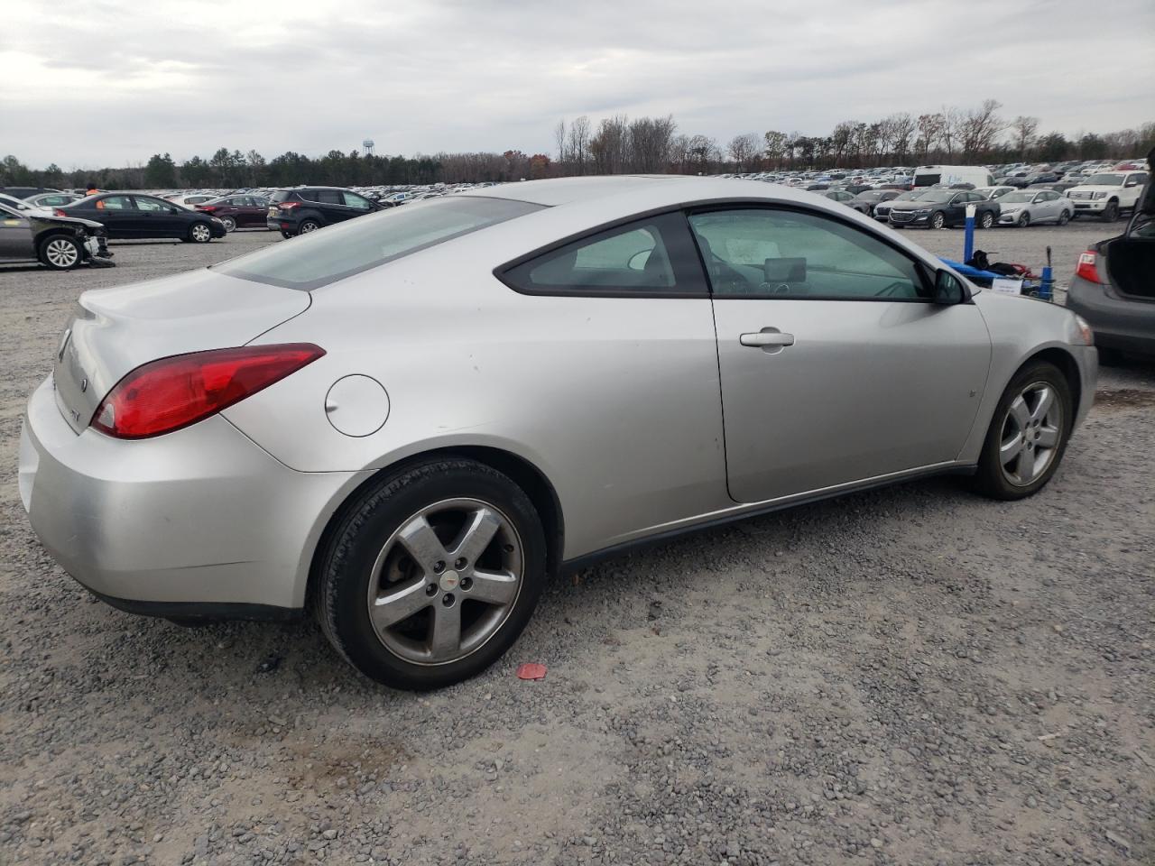 2007 Pontiac G6 Gt VIN: 1G2ZH17N074177582 Lot: 83620714