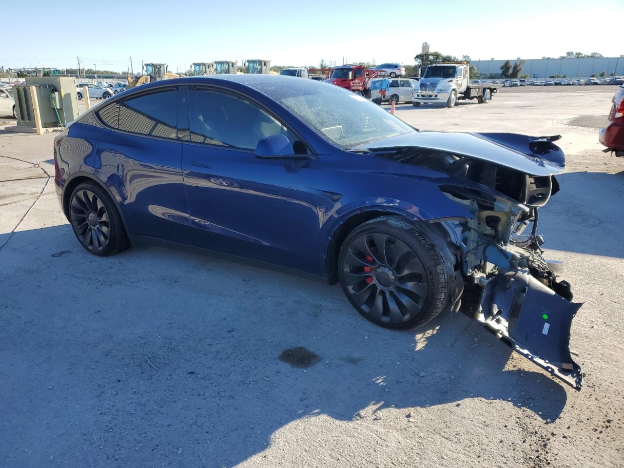 VIN 7SAYGDEFXRF020390 2024 TESLA MODEL Y no.4