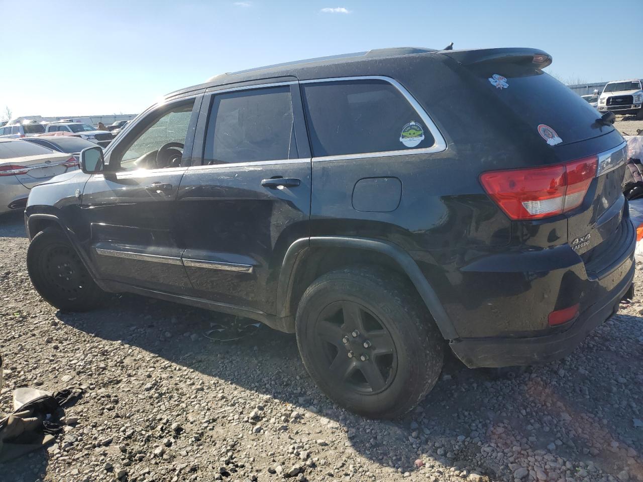 2011 Jeep Grand Cherokee - Image 2