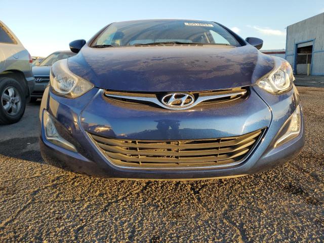  HYUNDAI ELANTRA 2016 Granatowy