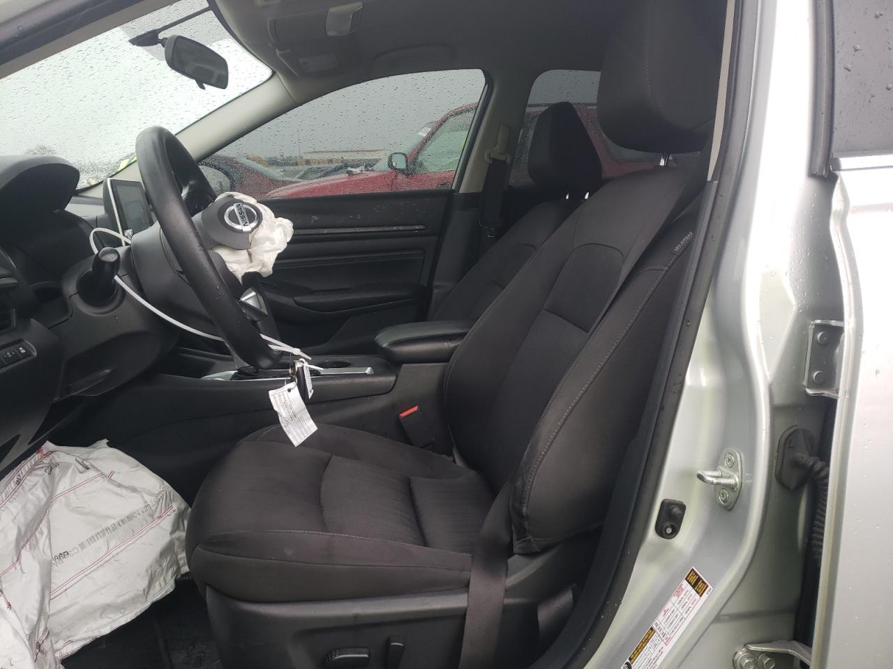 2019 Nissan Altima - Image 7