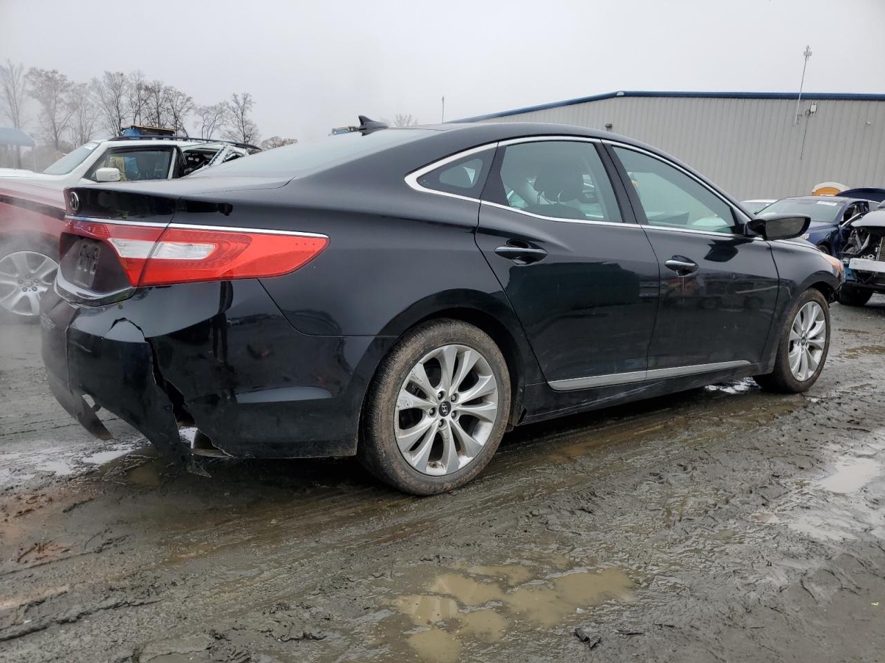 2012 Hyundai Azera - Image 3