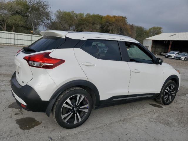  NISSAN KICKS 2020 Biały