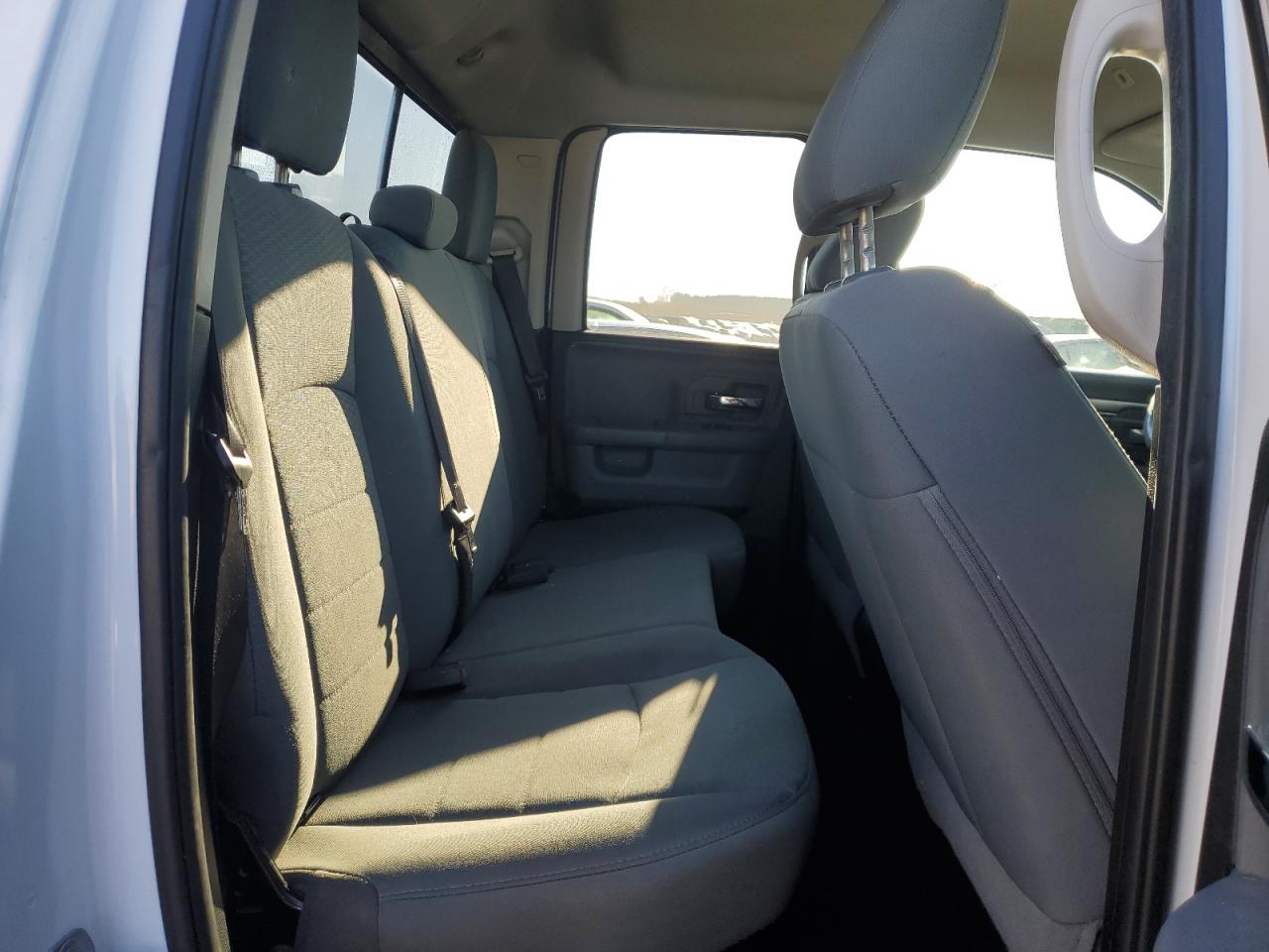 2018 RAM 1500 - Image 10