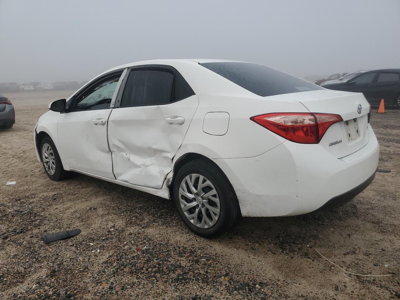 2018 Toyota Corolla - Image 2