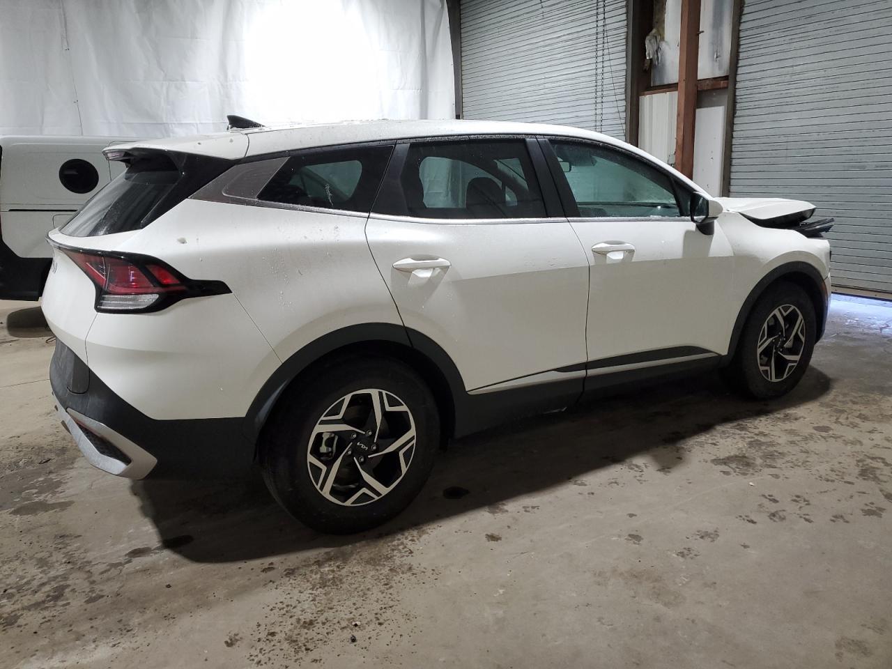 2024 Kia Sportage - Image 3