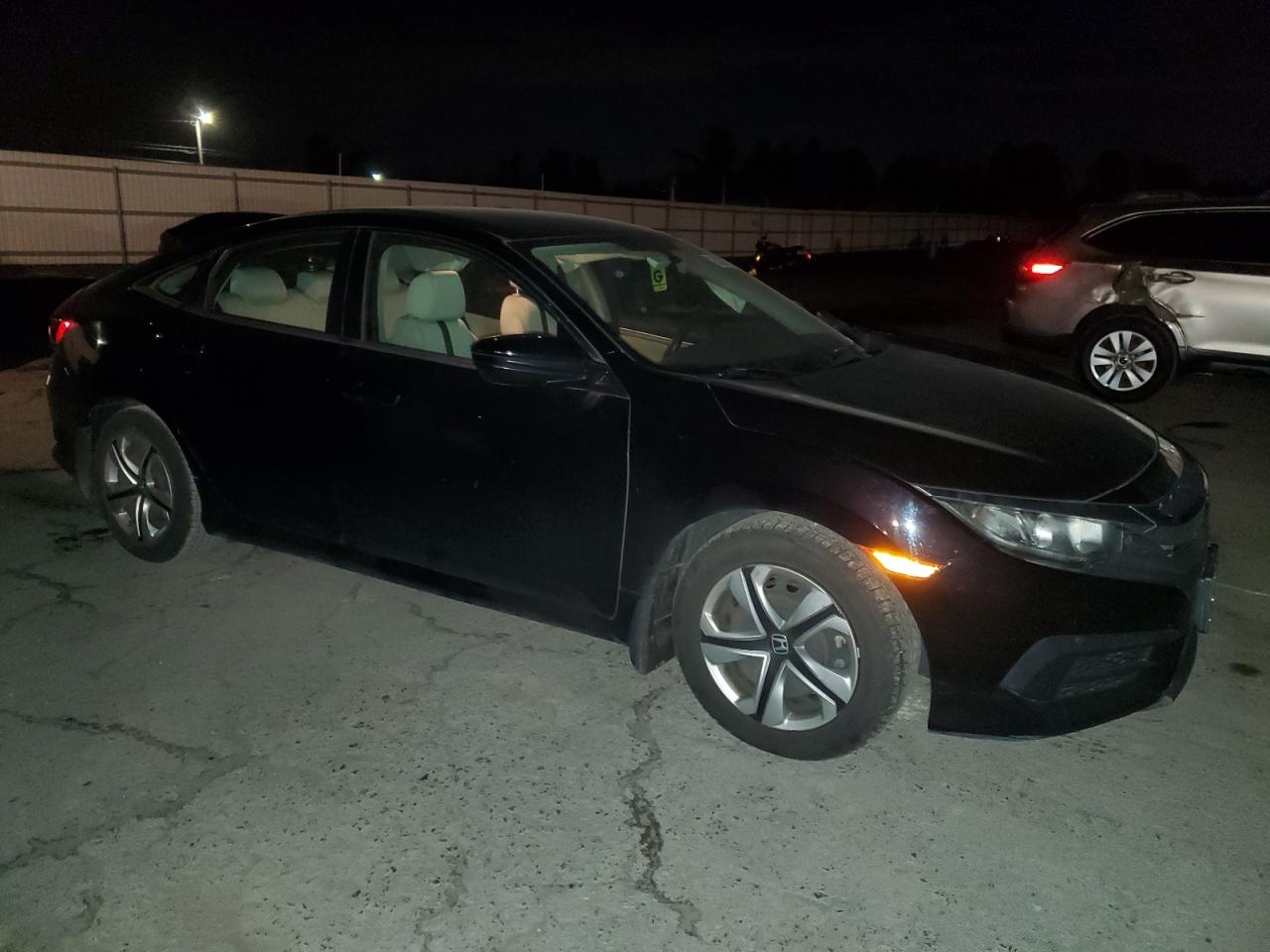 2017 Honda Civic - Image 4