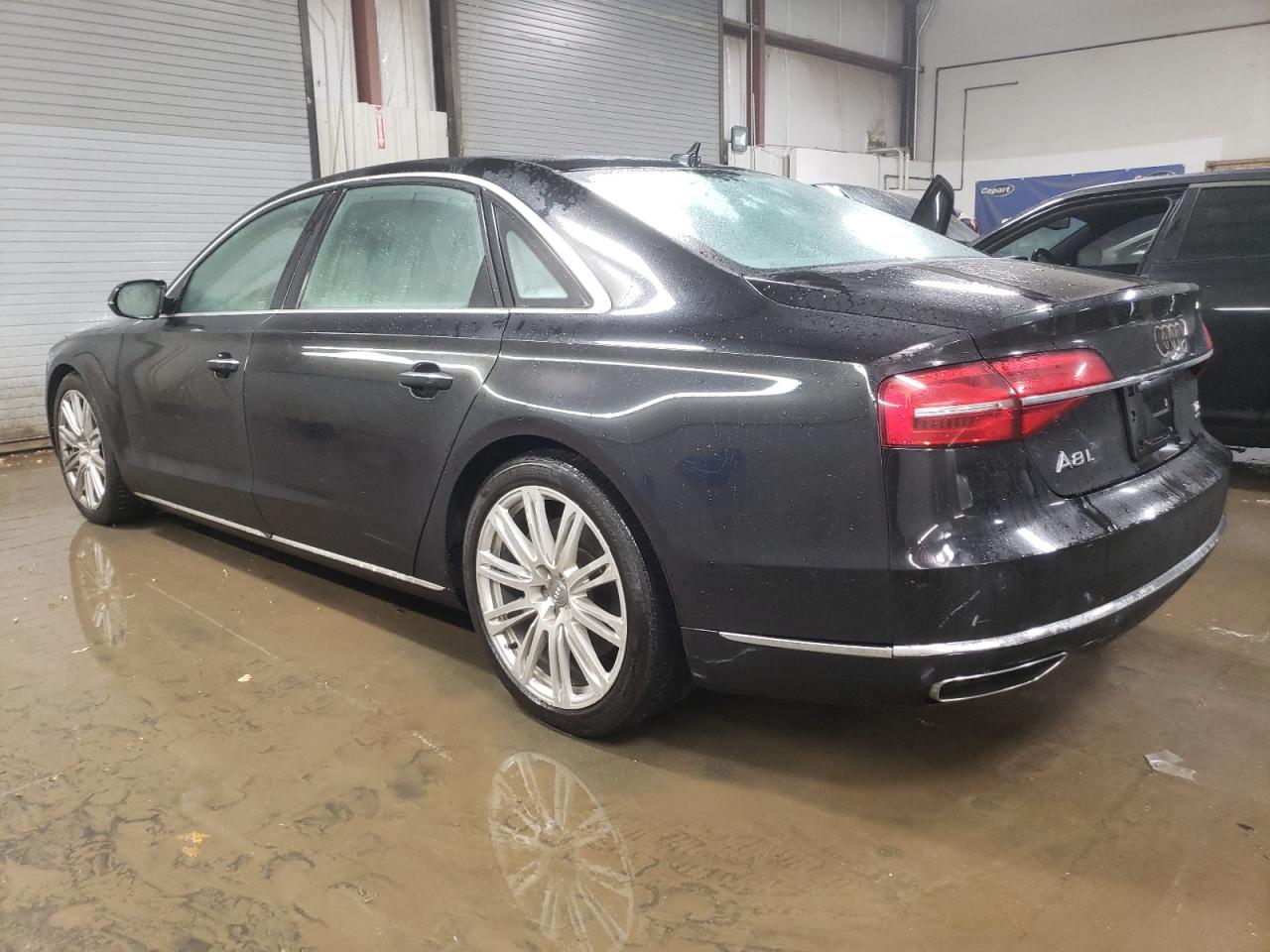 VIN WAU3MAFD1FN026648 2015 AUDI A8 no.2