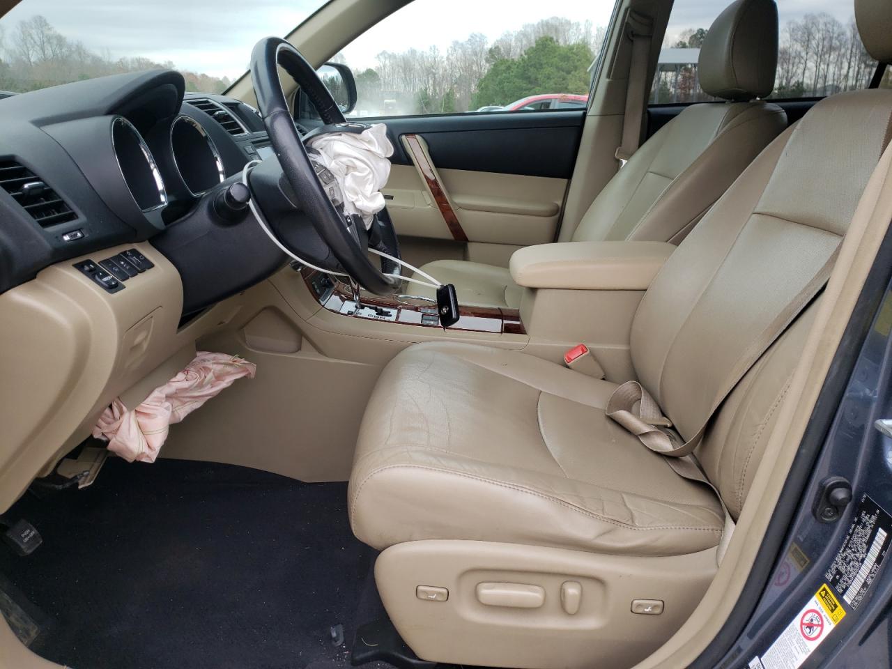 2011 Toyota Highlander - Image 7