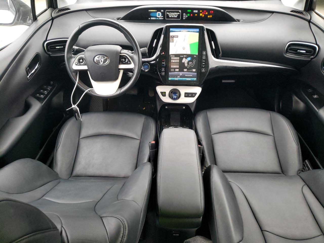 2017 Toyota Prius - Image 8
