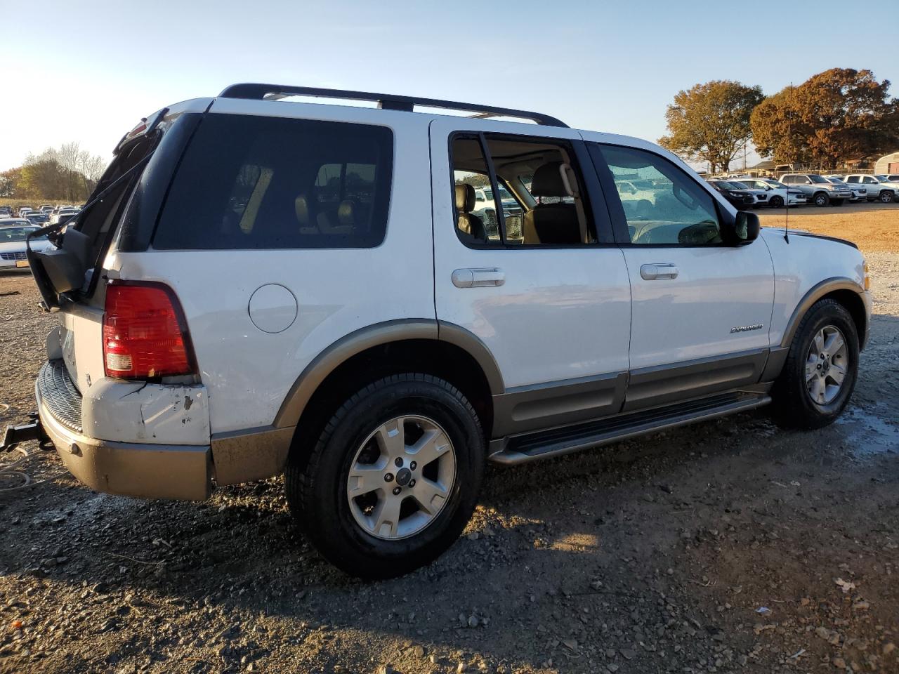 2004 Ford Explorer - Image 3