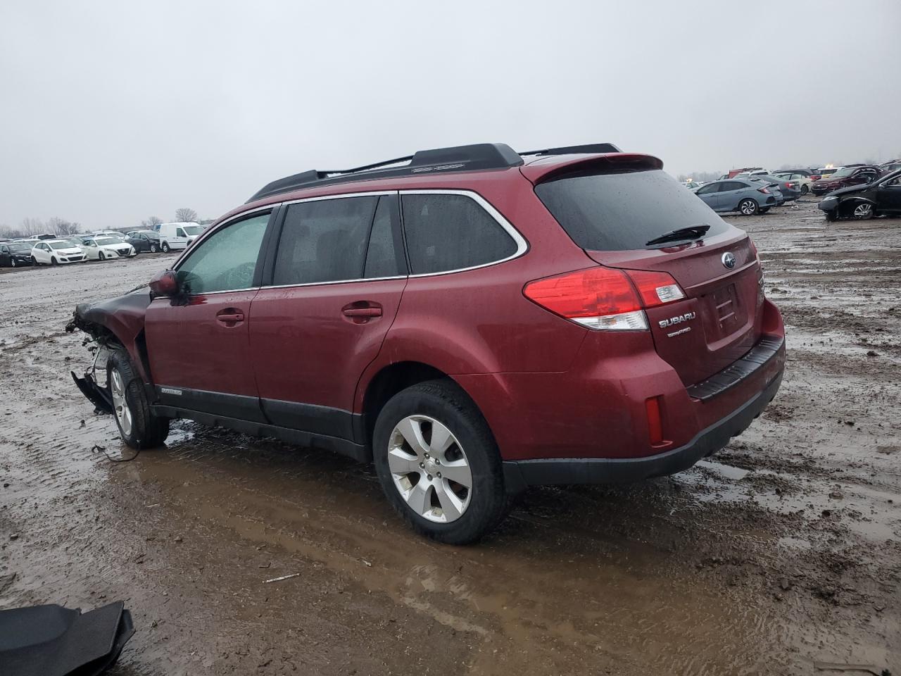 2011 Subaru Outback - Image 2