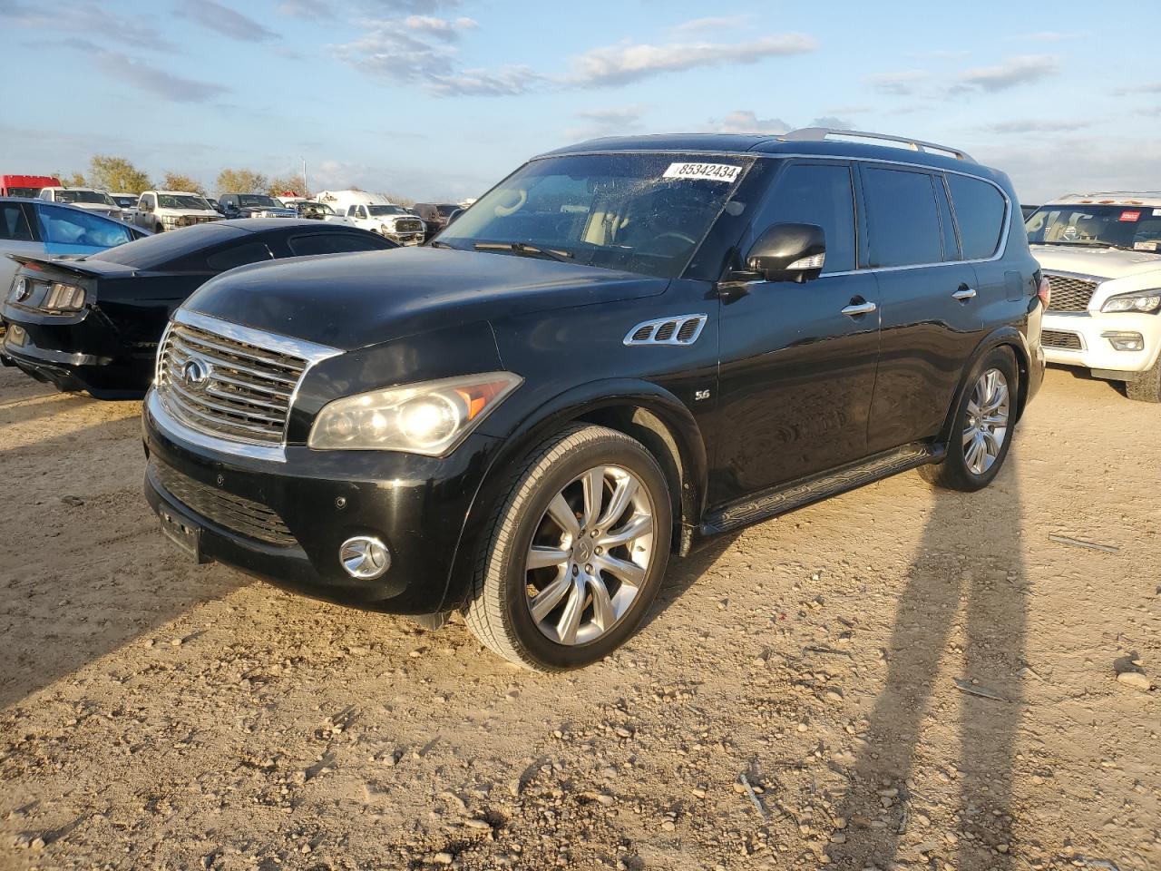 2014 INFINITI QX80