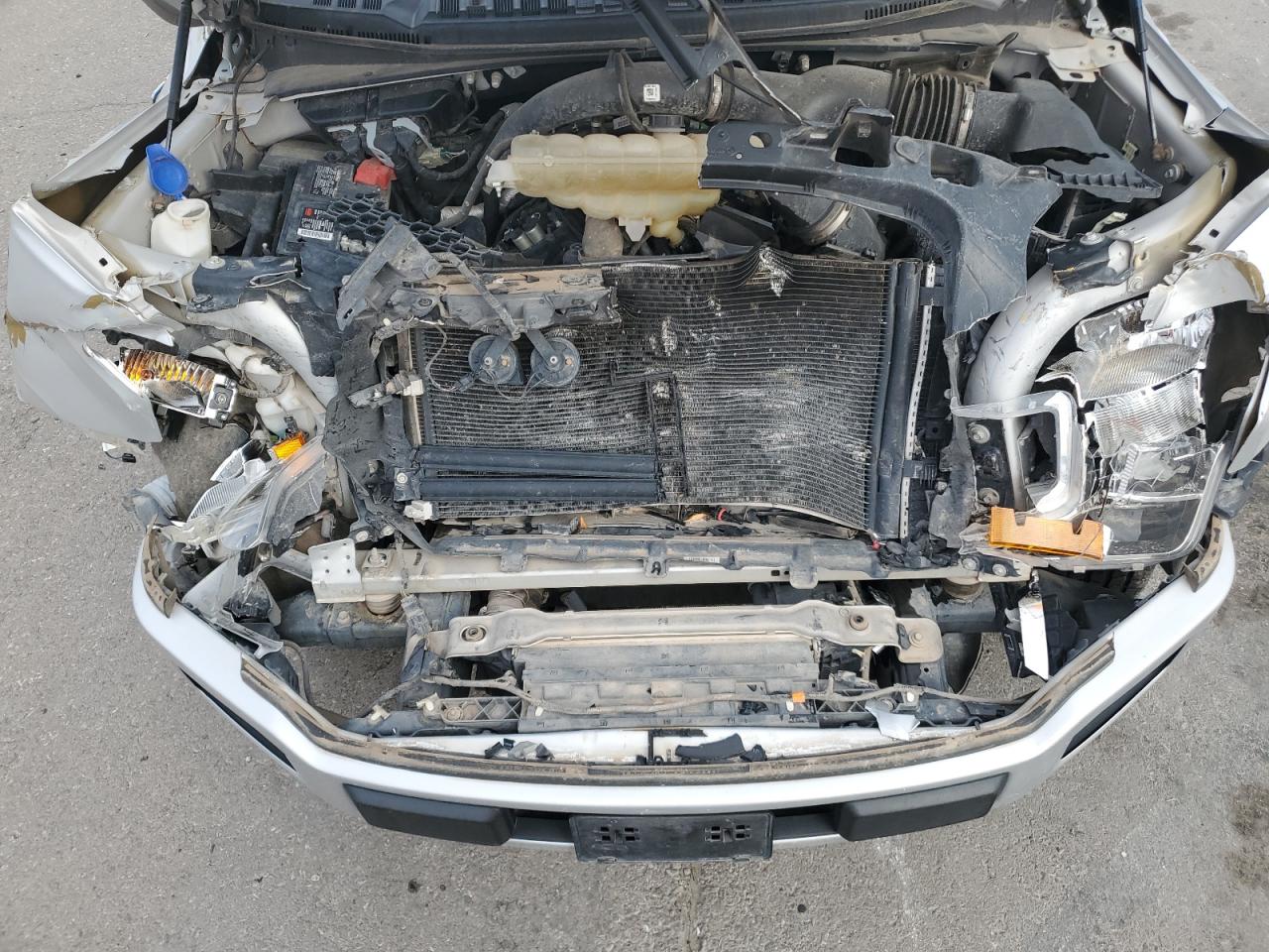 2019 Ford F-150 - Image 12