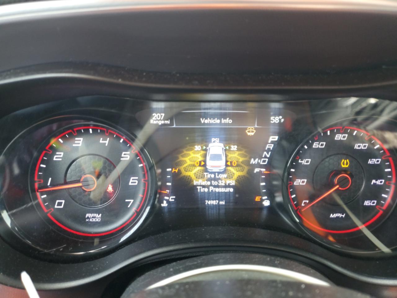 2020 Dodge Charger - Image 9