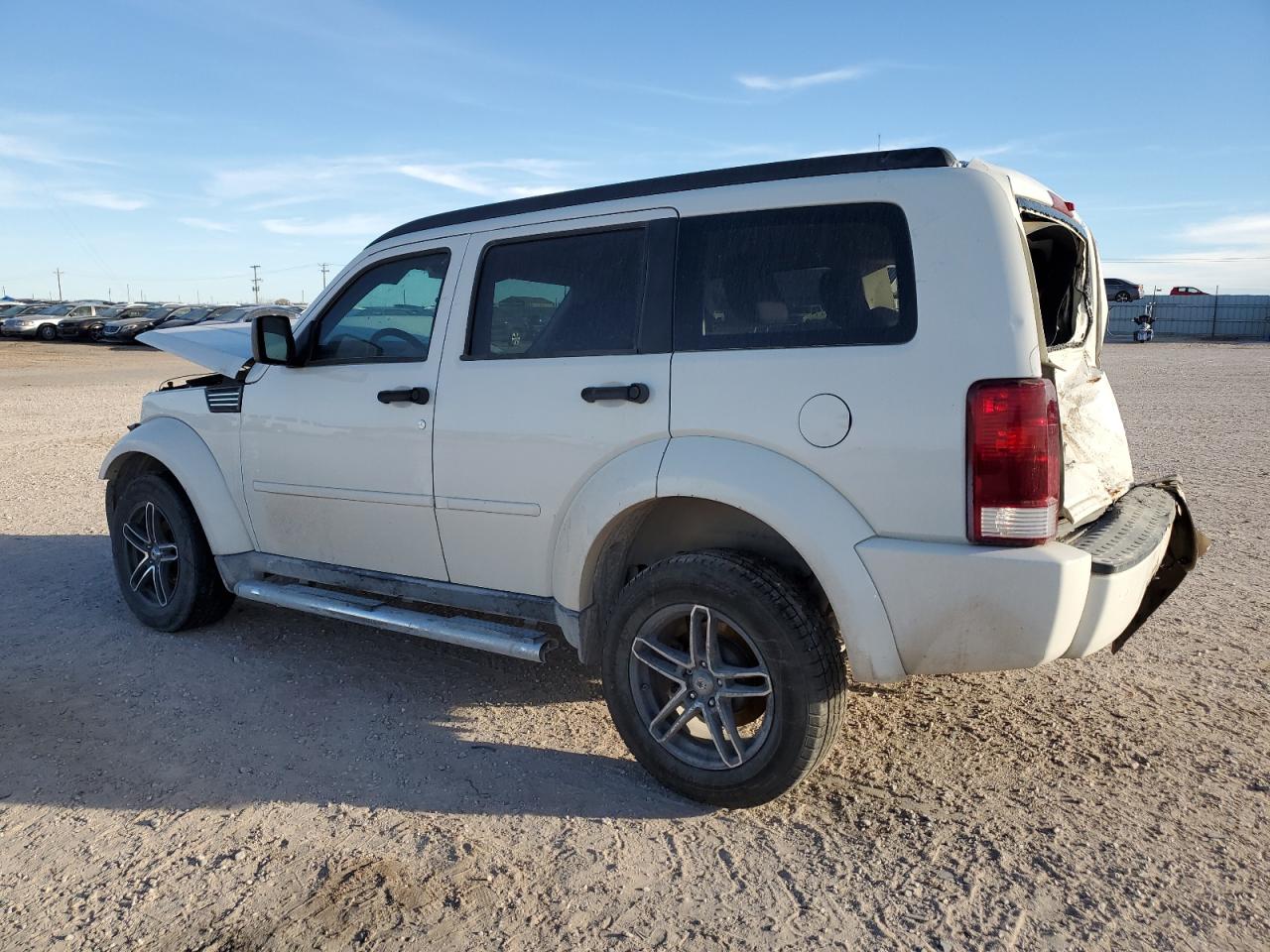 2008 Dodge Nitro - Image 2