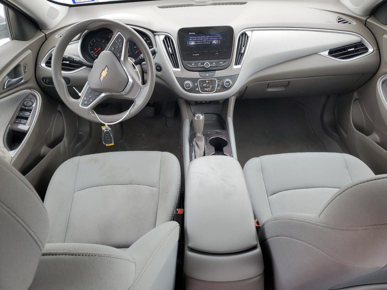2019 Chevrolet Malibu - Image 8