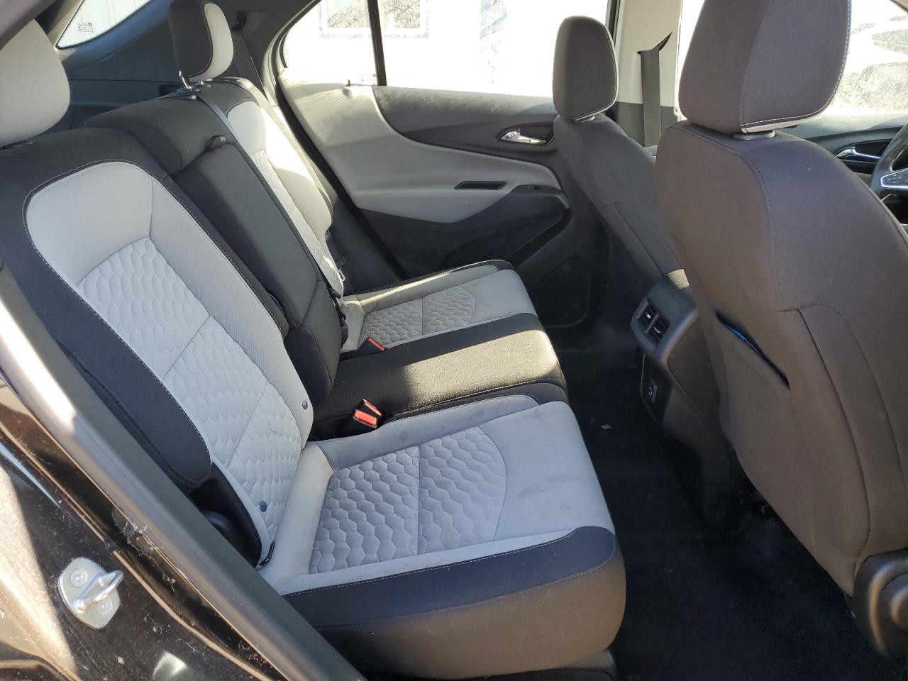 2020 Chevrolet Equinox - Image 12