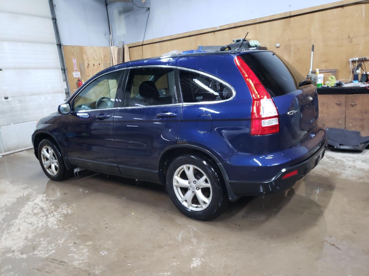 2009 Honda CR-V - Image 2