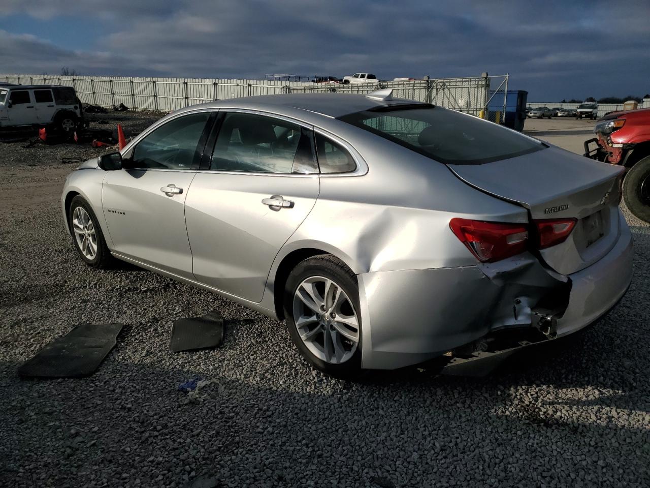 2016 Chevrolet Malibu - Image 2