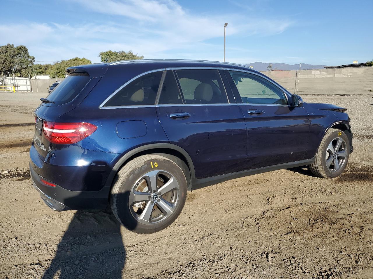 2018 Mercedes-Benz GLC - Image 3
