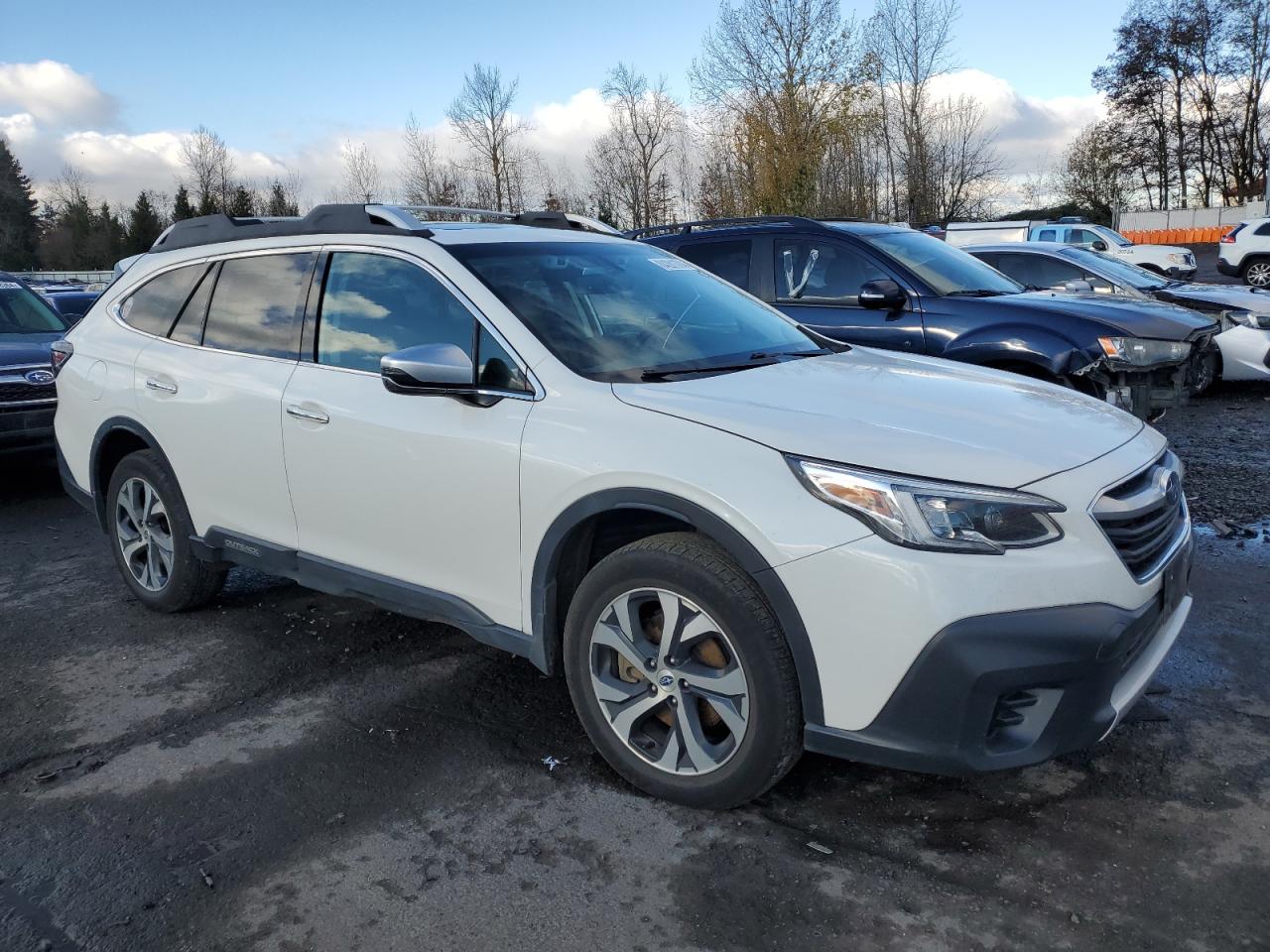 2020 Subaru Outback - Image 4