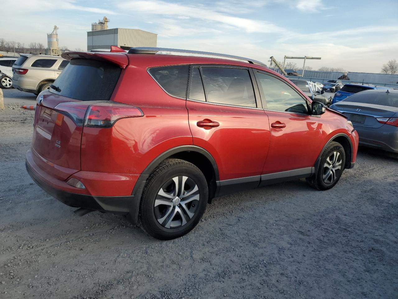 VIN JTMBFREV9HJ163851 2017 TOYOTA RAV4 no.3