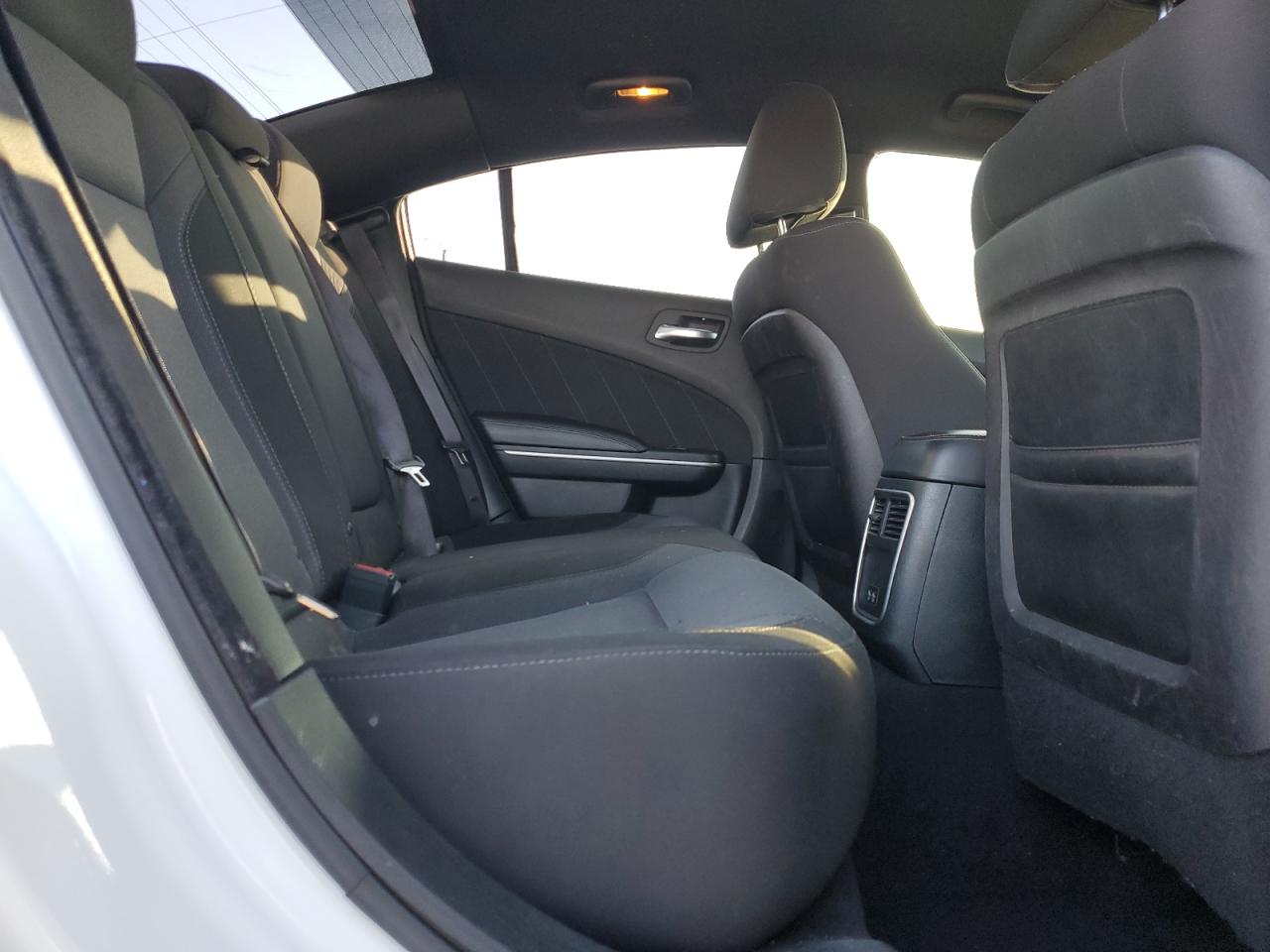 2019 Dodge Charger - Image 10