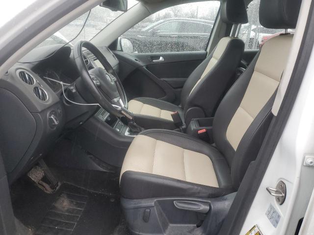Parquets VOLKSWAGEN TIGUAN 2016 Biały