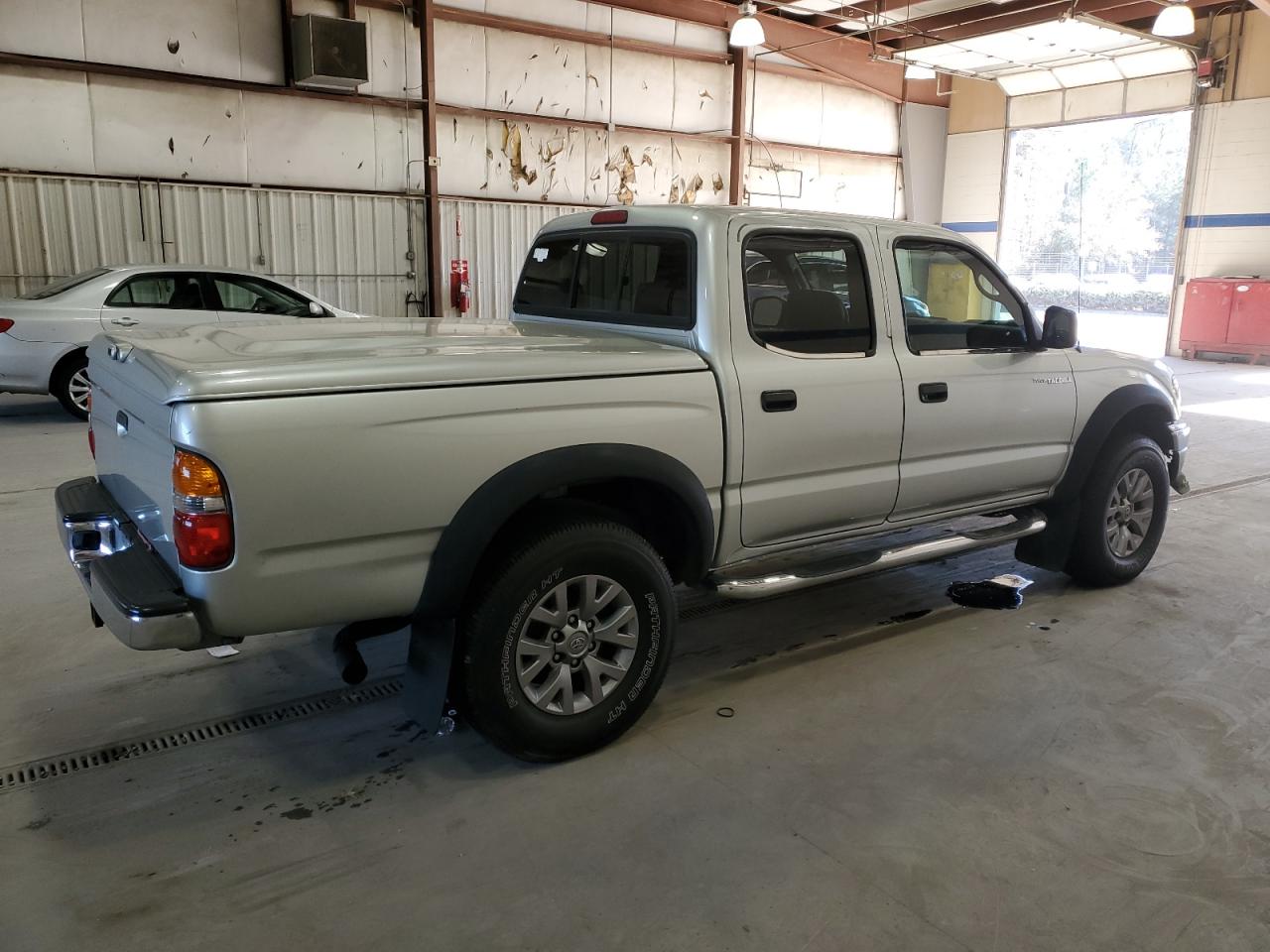 2004 Toyota Tacoma - Image 3