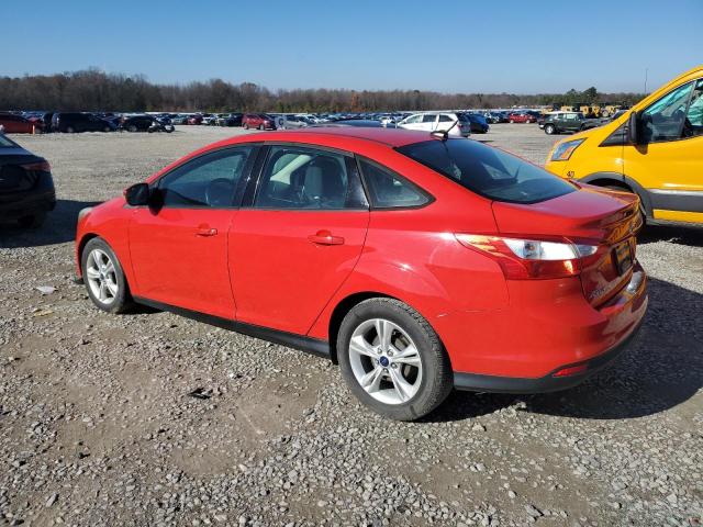 Sedans FORD FOCUS 2014 Czerwony