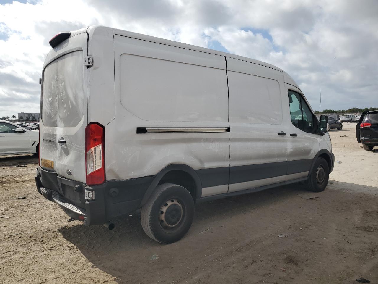 VIN 1FTYE1C89PKA17390 2023 FORD TRANSIT no.3