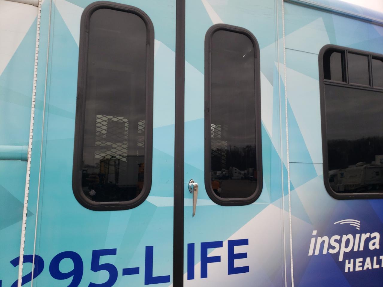 2020 Ford Econoline E350 Super Duty Cutaway Van VIN: 1FDEE3F68KDC65454 Lot: 83767404