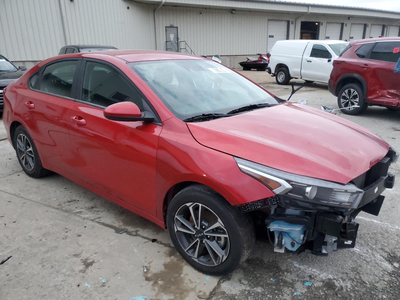 VIN 3KPF24AD2PE612263 2023 KIA FORTE no.4