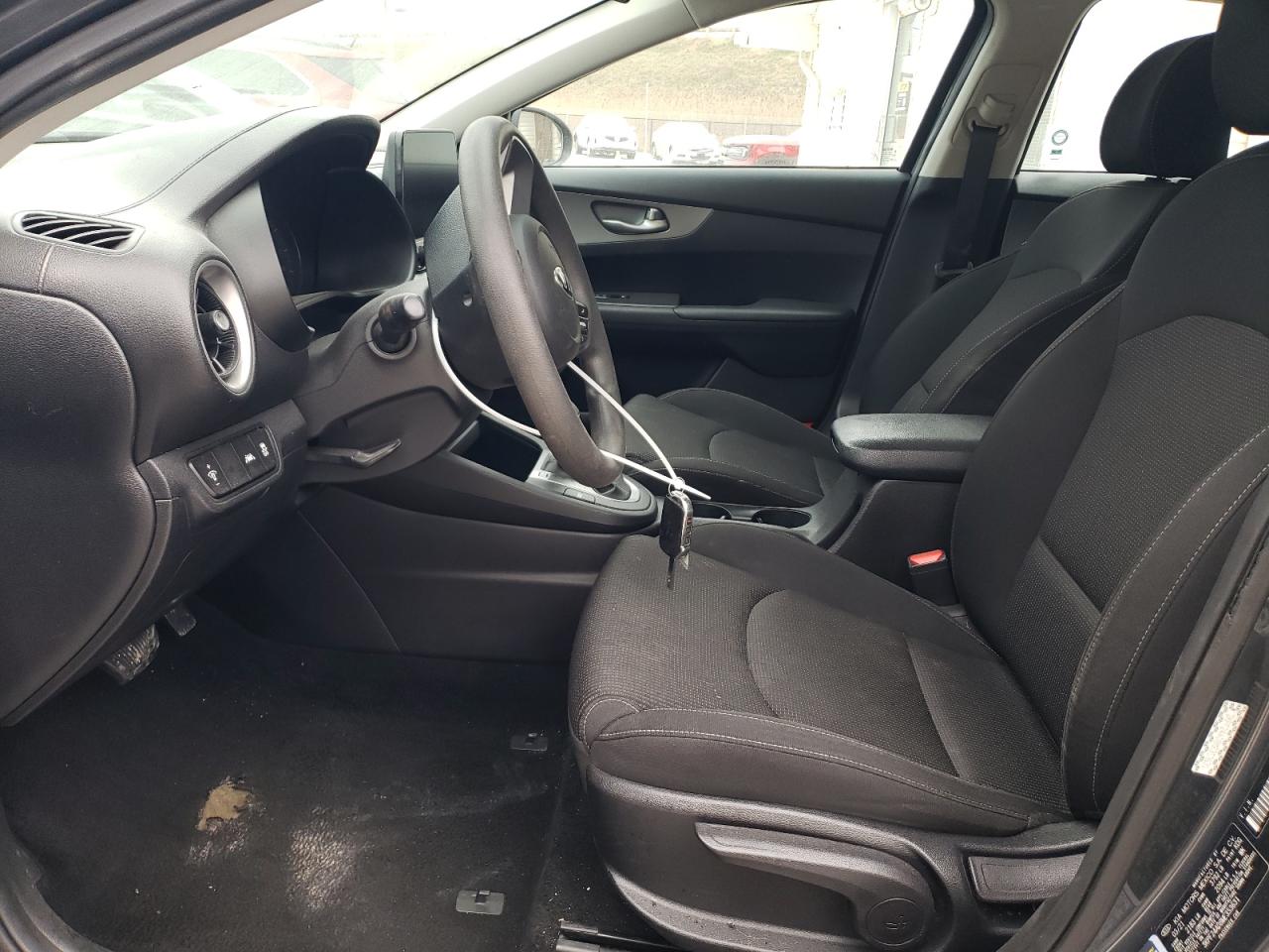 2021 Kia Forte - Image 7