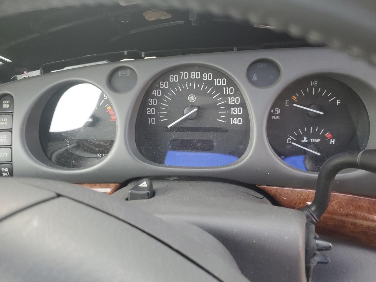 2002 Buick LeSabre - Image 9