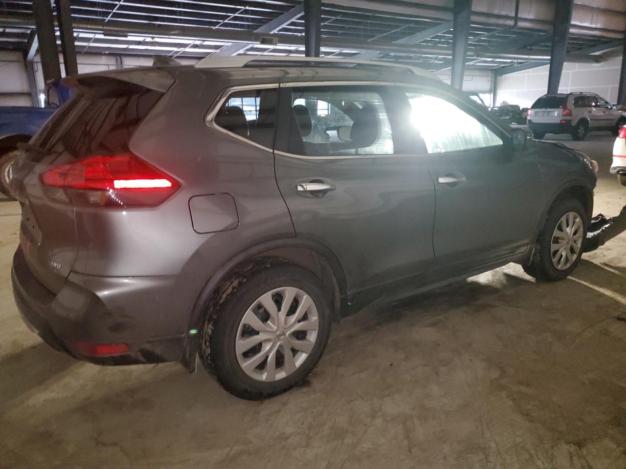 VIN JN8AT2MV2HW015237 2017 NISSAN ROGUE no.3