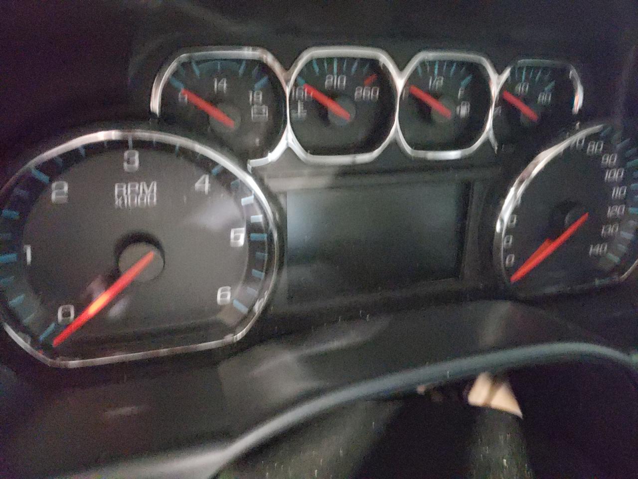 2019 Chevrolet Silverado - Image 9